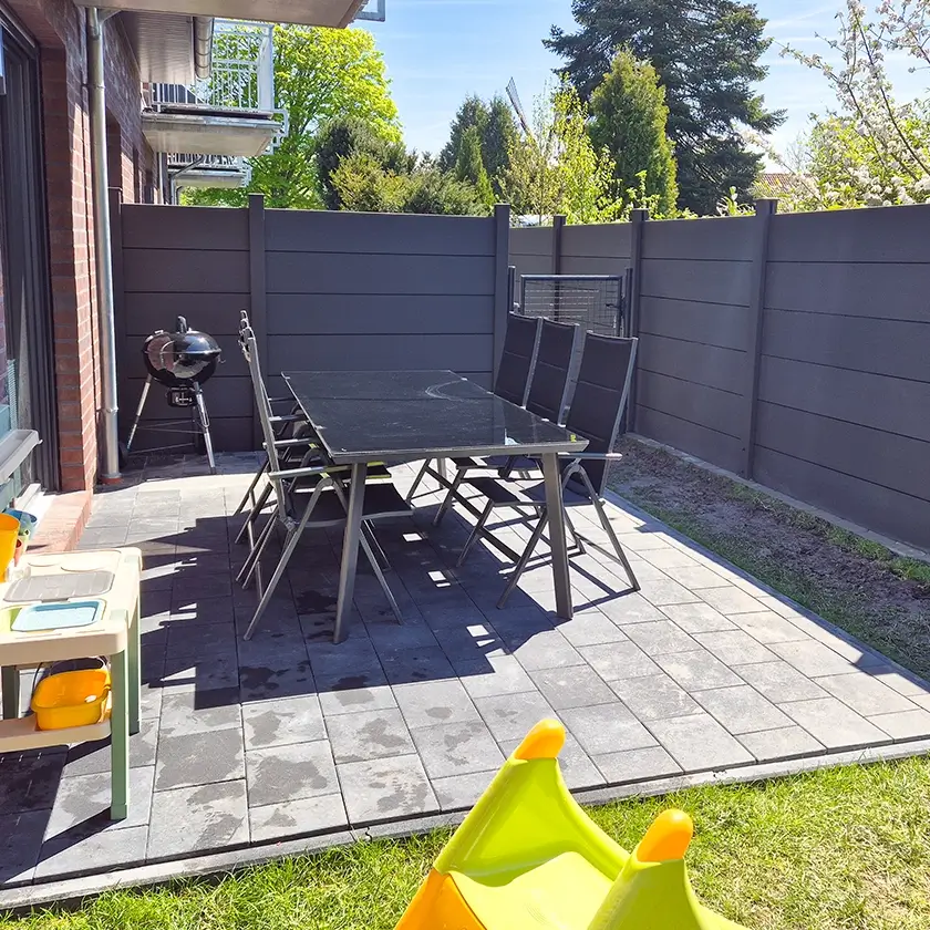 Ferienwohnung Herrlichkeit Terrasse und eingezäunter Garten