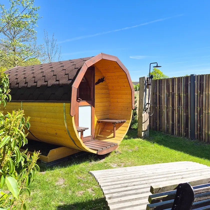 Ferienhaus Luke Sauna im Garten
